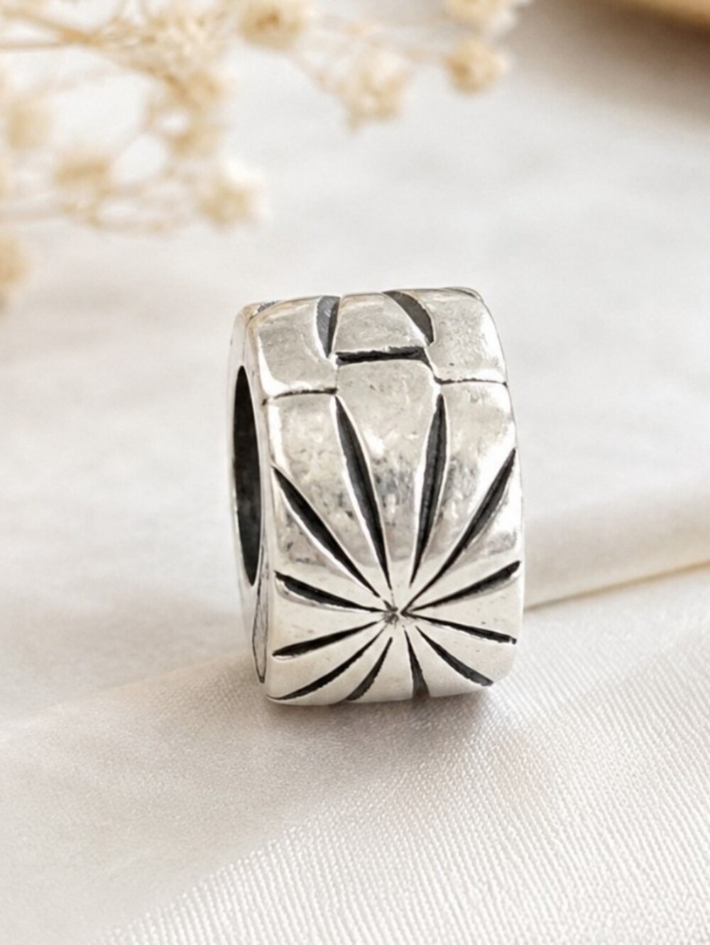Pandora Silver Sunburst Clip Charm